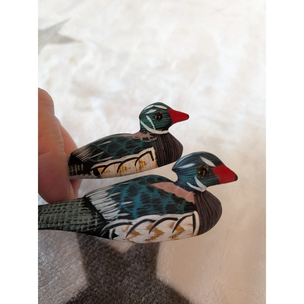 N/A green duck